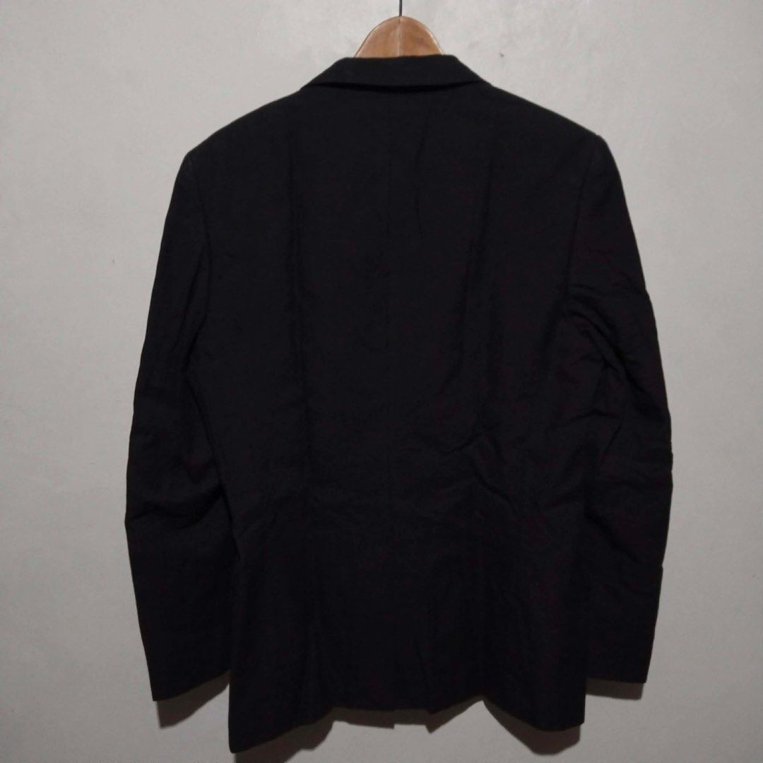 Comme des garcons coat (Category: Coats, Jackets and Outerwear) located in Legazpi City. Submitted by dimas_loot (Listing ID 1461445651, Image 3). Description: Cdg coat No issue 5500 only.