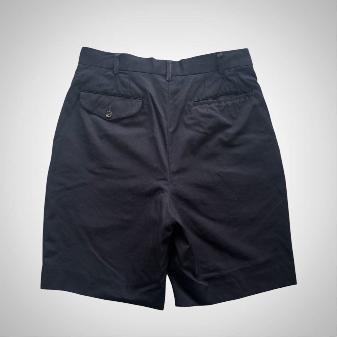 Comme des Garcons Wide Pleated Shorts (Category: Activewear) located in Zamboanga. Submitted by the.angura.store (Listing ID 1461401704, Image 2). Description: Comme des Garcons Wide Pleated Shorts A classic silhouette that is present on every Comme fan collection. Wide pleated shorts from Comme des Garcons. Wool material with cupro lining. Made in Japan Size: Small on tag Measurements (inches) -Waist: 30 inches -Rise: 11 inches -Thigh: 12 inches