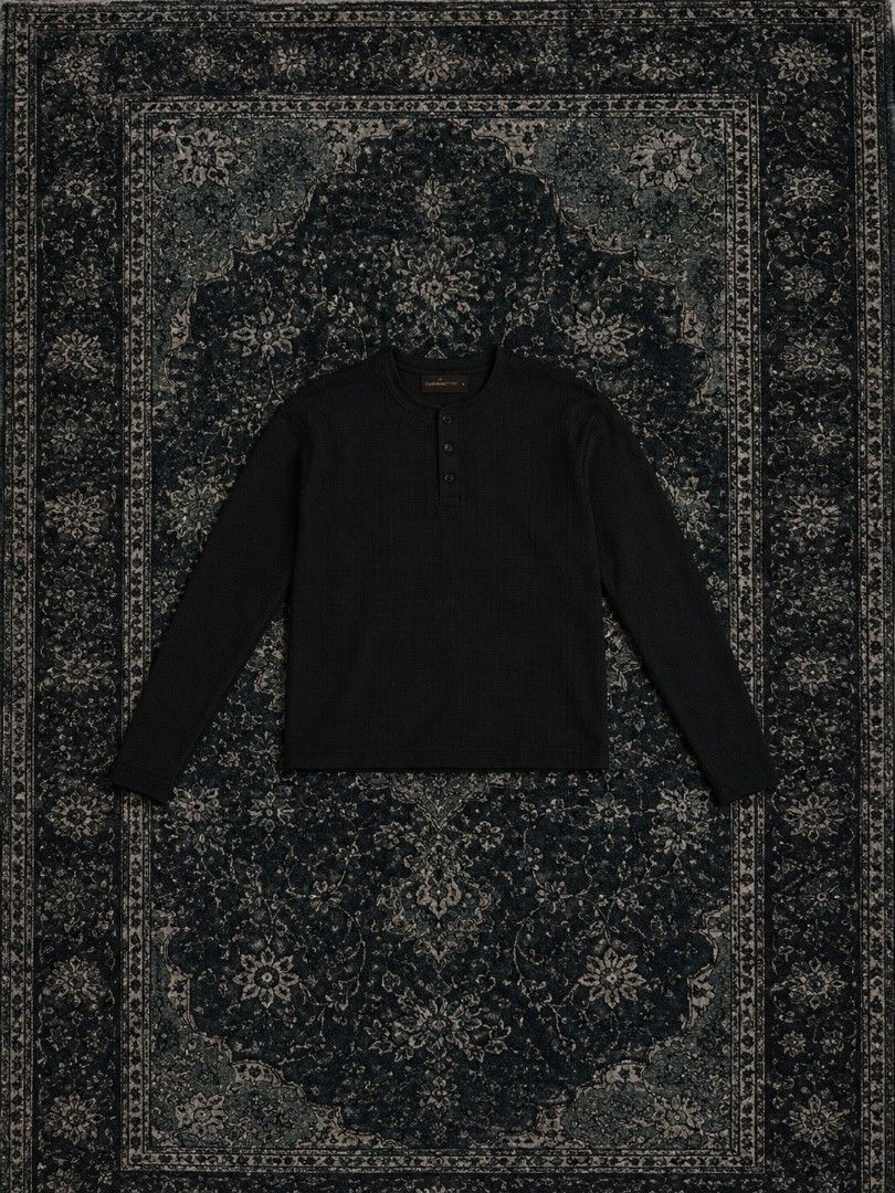CONCEIT cropped ribbed henley (Category: Formal Shirts) located in Aroroy. Submitted by reibi929 (Listing ID 1461535404, Image 1). Description: CONCEIT Cropped Ribbed Henley — Size Small • Brand: CONCEIT • Item: Cropped Ribbed Henley • Size: Small (S) • Fit: Cropped Fit • Width: 16½ in • Length: 21½in.