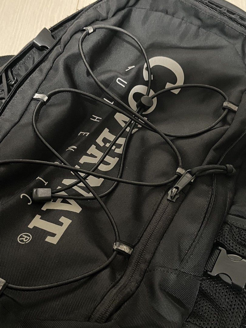 Covernant (Category: Backpacks) located in Aloran. Submitted by averythriftshop (Listing ID 1461403272, Image 3). Description: Excellent condition. .