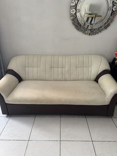 (Category: ) located in . Submitted by candyclosetph (Listing ID 1461354982, Image 1). Description: .