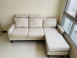 (Category: ) located in . Submitted by luxluxx (Listing ID 1461427636, Image 1). Description: .