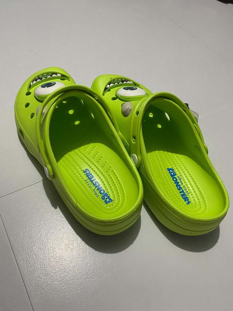 Crocs Mike Wazowski (Category: Casual Shoes) located in Quezon City. Submitted by sangabrielaleksandra (Listing ID 1461526360, Image 2). Description: FS: Crocs Mike Wazowski Authentic: Size 10 M 12 W RFS: di naman nagagamit.