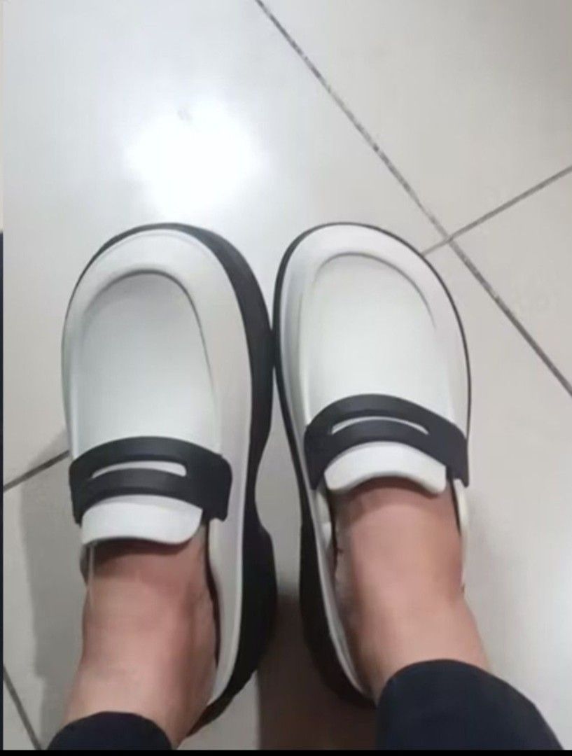 Crocs Stomp Loafer Linen Black M5W7 (Category: Loafers) located in San Juan City. Submitted by marie_d_r (Listing ID 1461511386, Image 2). Description: - Crocs Stomp Loafer - Color: Linen Black, Grey - Size: M5W7 - US7.5-8 Womens - Condition: Brand new, only tried on - Features: Super comfy and stylish - Reason for Selling: Not my style - Original Price: P4,745 but discounted to 2,900+ at official shop @ orange app -selling half the price.