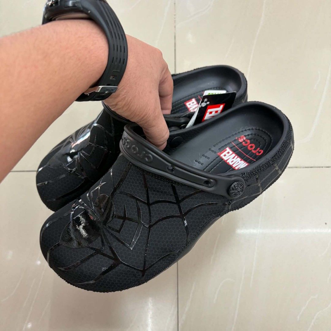 Crocs x Spider Man Classic Clog 🕷❤ (Category: Slippers & Slides) located in Manila. Submitted by johnricoma60523 (Listing ID 1461354848, Image 3). Description: For more details? Just pm on me🫰 📍All size available 📍Open for COD/meet up or gcash payment 📍F you want to order I give you best High Quality💯 📍Thank you for trusting me🫡🫶.