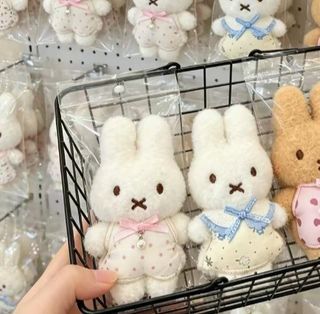 (Category: ) located in . Submitted by happyjoyfull (Listing ID 1461508766, Image 1). Description: .