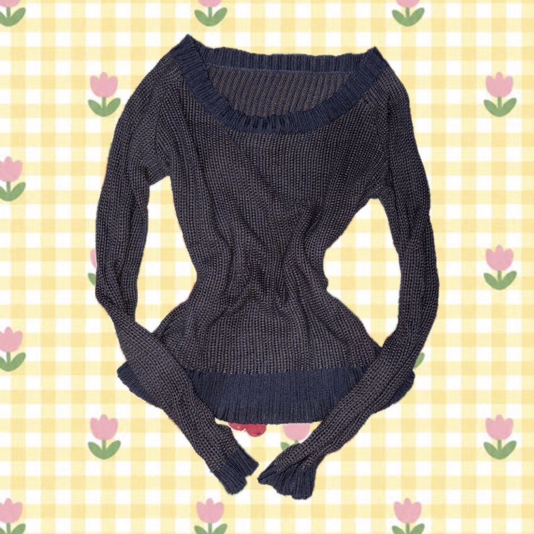 Dark Grey Knit Long Sleeve Sweater (Category: Longsleeves) located in Manila. Submitted by fayevoritegoods (Listing ID 1461476711, Image 1). Description: - Dark grey lightweight knit sweater - Long sleeves with ribbed cuffs - Ribbed hem - Subtle ruffle detail at the neckline - Snug, form-fitting style - Ideal for layering or cooler evenings.