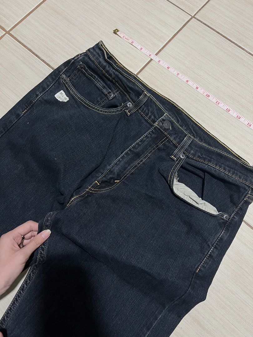 Dark Indigo Straight Cut Jeans 34 (Category: Jeans) located in Manila. Submitted by erickalago (Listing ID 1461465820, Image 3). Description: SIZE 34 LENGTH 37 RISE 11.5 NO ISSUE, OWN PRELOVED Loc:Pasig.