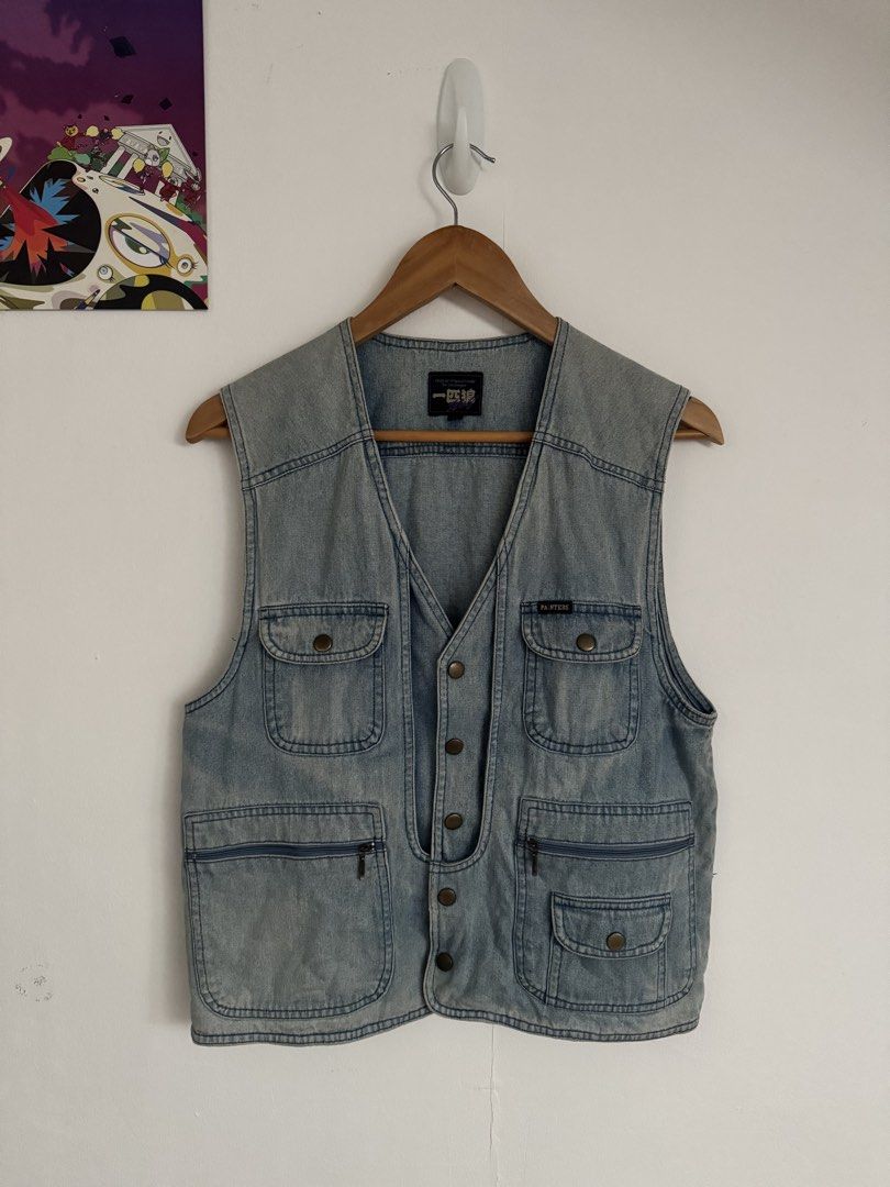 Denim Vest (Category: Vests) located in Santa Rosa. Submitted by southkid.vintage (Listing ID 1461414584, Image 2). Description: Size: S Dimensions: 24 L x 20 W Condition: Good color may vary due to lighting feel free to inquire.