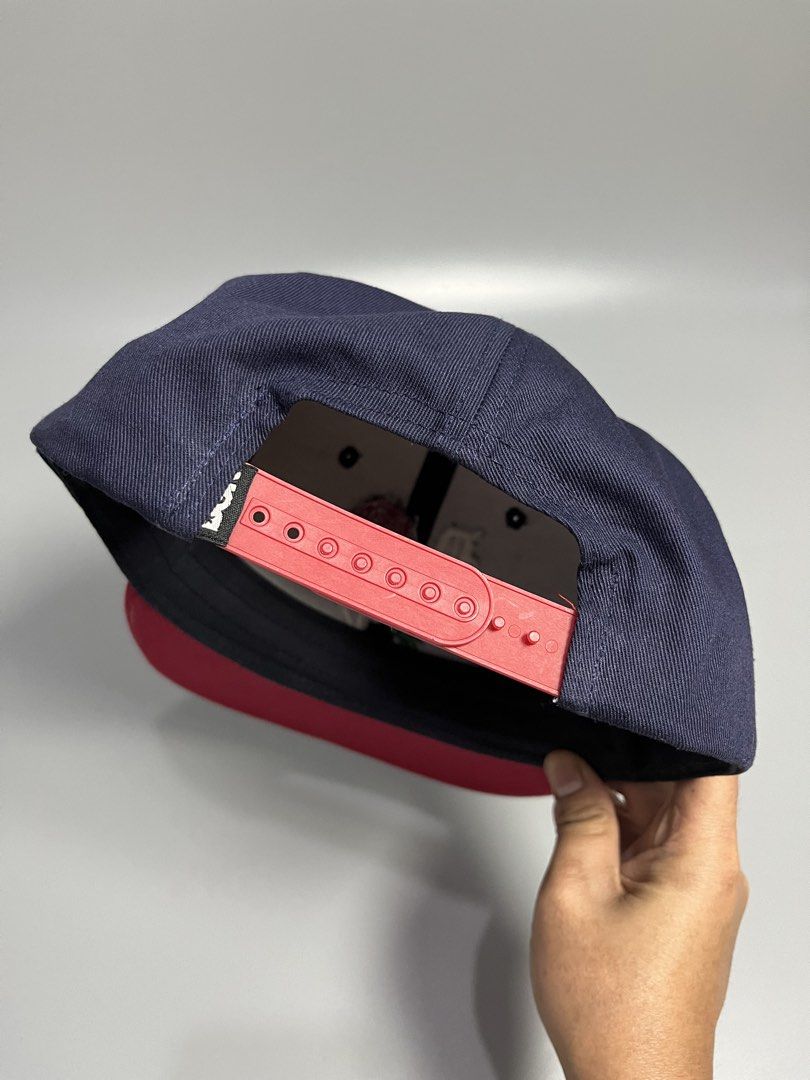 DGK TWO TONE SNAPBACK CAP (Category: Caps & Hats) located in Taguig. Submitted by oneday_pickenget (Listing ID 1461342151, Image 3). Description: .