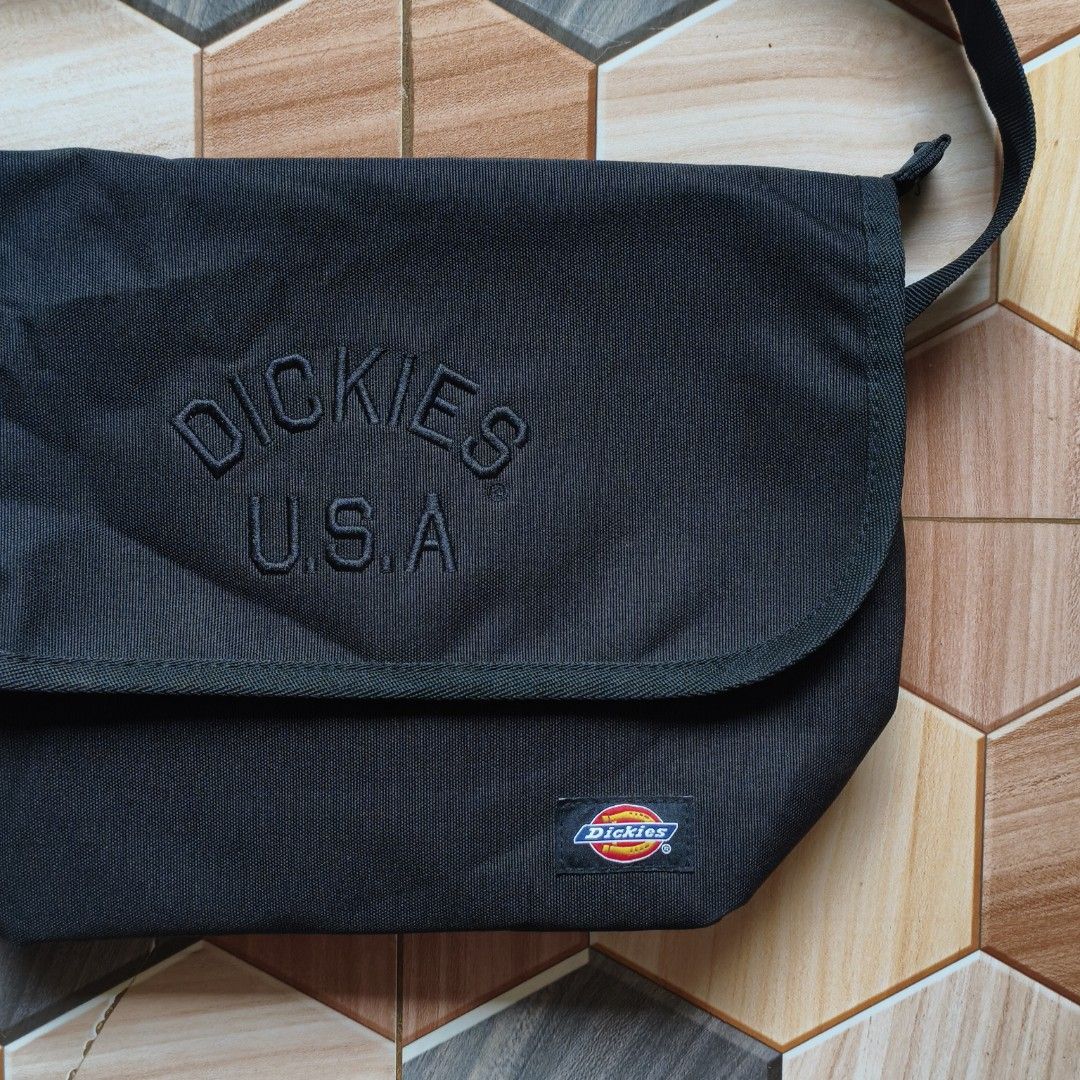 Dickies Button Messenger Bag (Category: Sling Bags) located in Maramag. Submitted by thrifty777 (Listing ID 1461534674, Image 2). Description: Authentic Dickies Brand New Condition Location Maramag Bukidnon.