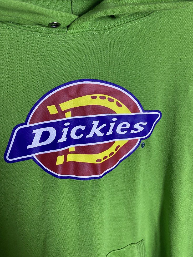 Dickies Green Hoodie OFF (Category: Hoodies) located in Quezon City. Submitted by getgetpao (Listing ID 1461332321, Image 2). Description: Size on tag XL 25”Lx21”W Issue: OFF Very good condition - Bright green Dickies hoodie - Classic Dickies logo on front - Kangaroo pocket - Ribbed cuffs and hem - Size L - Ideal for casual wear MOP: GCASH PAYMENT FIRST LOC: NOVALICHES QC .