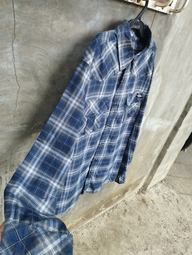Dickies Navy Blue Plaid Button Up Polo Sleeve (Category: Formal Shirts) located in Zamboanga. Submitted by vintagetreasures.zc (Listing ID 1461351569, Image 2). Description: Dickies Navy Blue Plaid Button Up Polo Sleeve 24W / 28.5L Excellent Condition 10/10 Colour Rate No Issue 400 + SF.