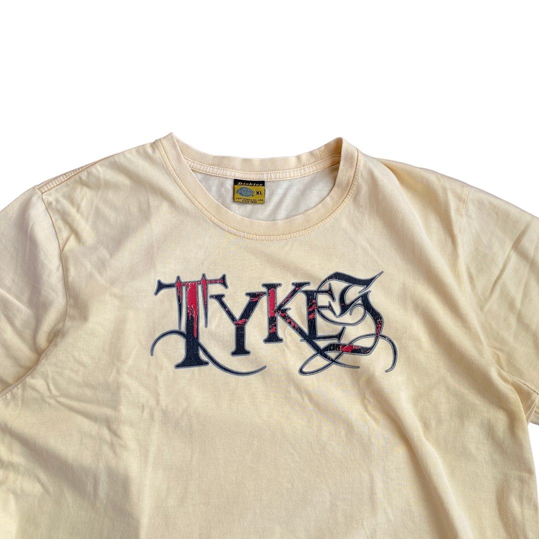 Dickies Tykes Graphic Tee XL Yellow (Category: Tshirts & Polo Shirts ) located in Tayabas. Submitted by marco.av (Listing ID 1461379522, Image 3). Description: - Dickies Tykes graphic tee - Color: Yellow (may appear slightly different due to lighting) - Size: Fits XL - Measurements: Width 20 inches, Length 28 inches - Condition: Has small spots - Mode of Payment: GCash / Bank Transfer (Payment First).