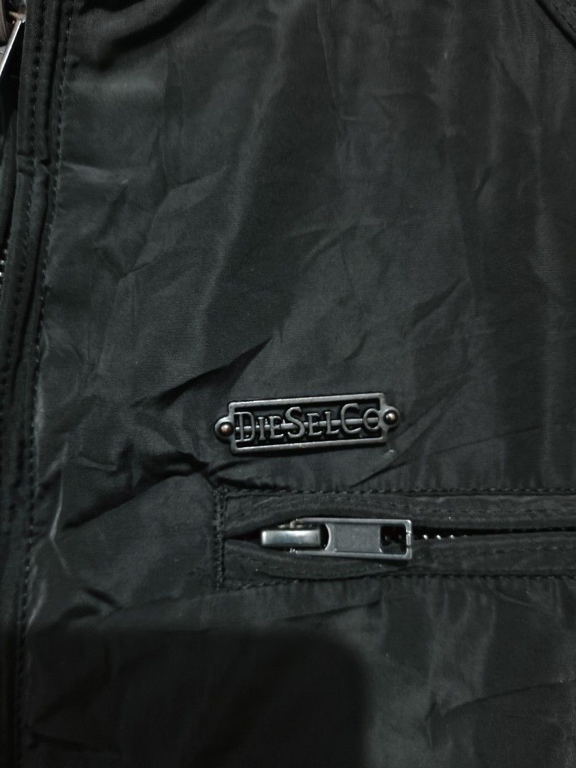 Diesel (Category: Coats, Jackets and Outerwear) located in Mandaue City. Submitted by prekfinds (Listing ID 1461445267, Image 3). Description: Diesel Nylon Brother Jacket As new condition 9.9/10colorate Size:Large on tag Dimes:21.5W x 27L no issue.