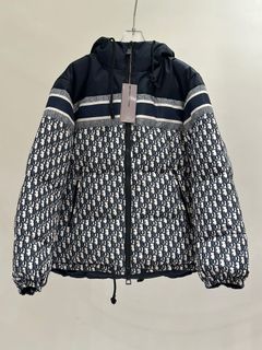 （分類：）位於 。 由 chrstudio 提交（商品編號 1461439713，圖片 1）。簡介： 。