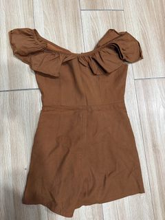 (Category: ) located in . Submitted by sheenacollection (Listing ID 1461473271, Image 1). Description: .