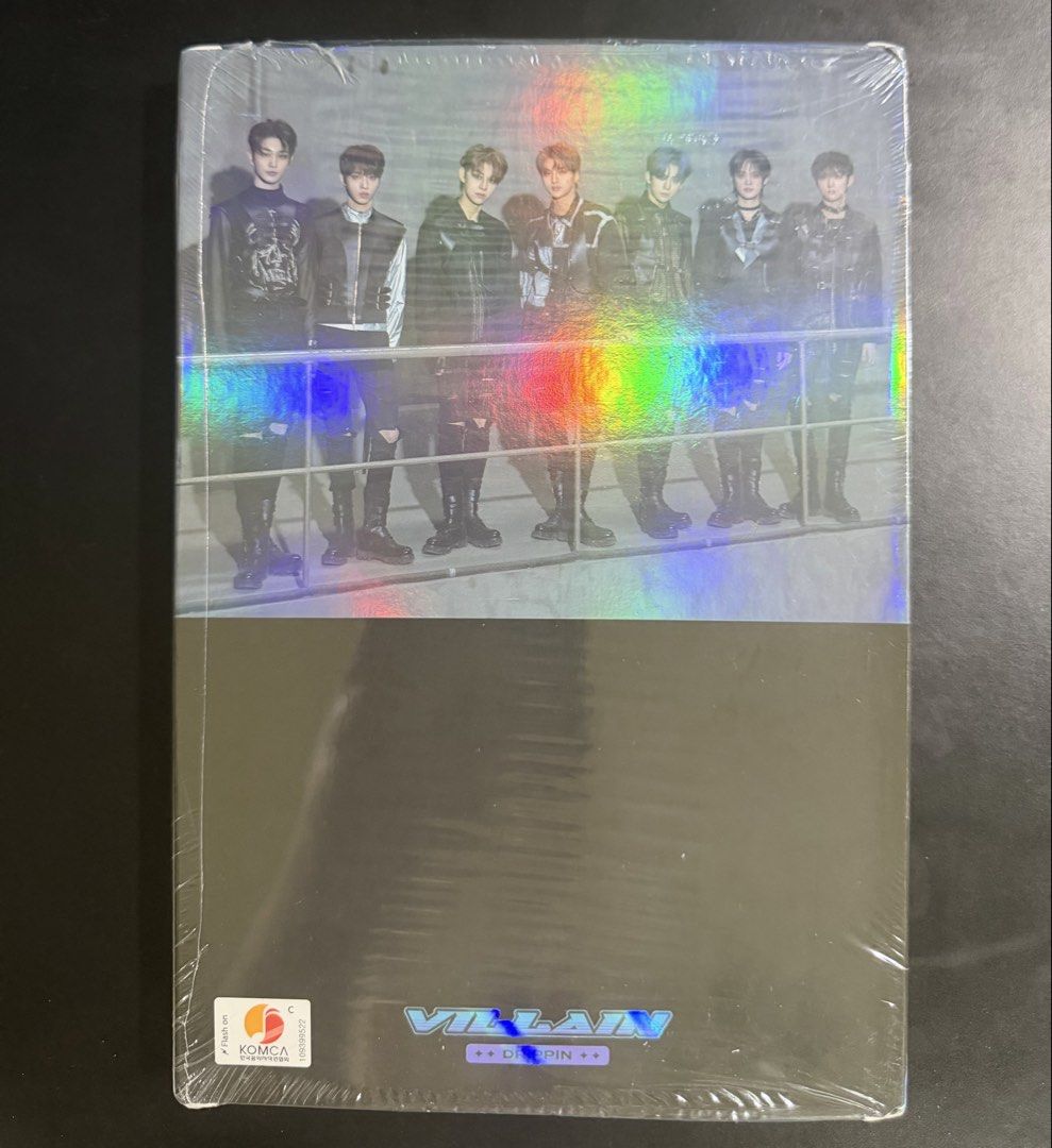 DRIPPIN Mini Album Villain [Sealed] (Category: CDs & DVDs) located in Marikina City. Submitted by chingtidus (Listing ID 1461520732, Image 2). Description: Selling [Sealed] DRIPPIN mini album Villain = 600 pesos Marikina , Lower Antipolo , Ligaya Pasig area .