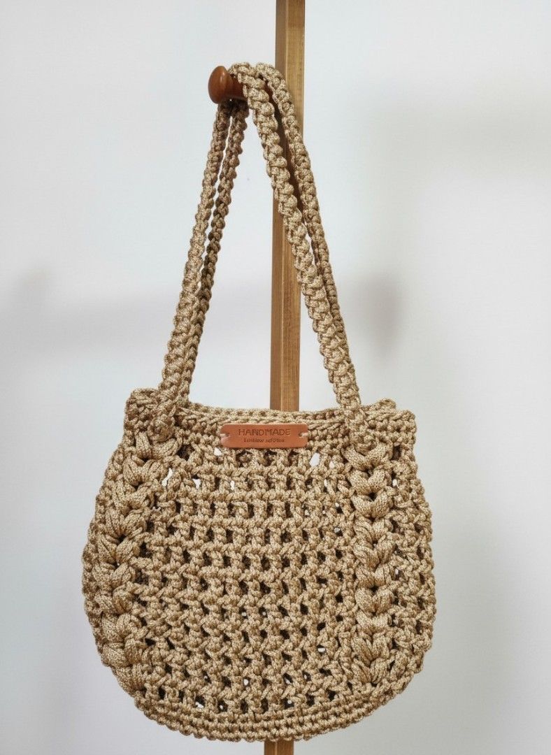 EALA Two-way Crochet Bag (Category: Shoulder Bags) located in Cavite. Submitted by j_creations18 (Listing ID 1461496058, Image 1). Description: ✨ Meet the Eala Two-Way Crochet Bag ✨ 🤎 Handcrafted with care, designed for effortless style, and made to carry your everyday essentials. A timeless piece you'll reach for again and again. 🧶 Available onhand in Rice White, Beige, Khaki & Coffee and for preorder forother colors. P1199 - with felt insert 