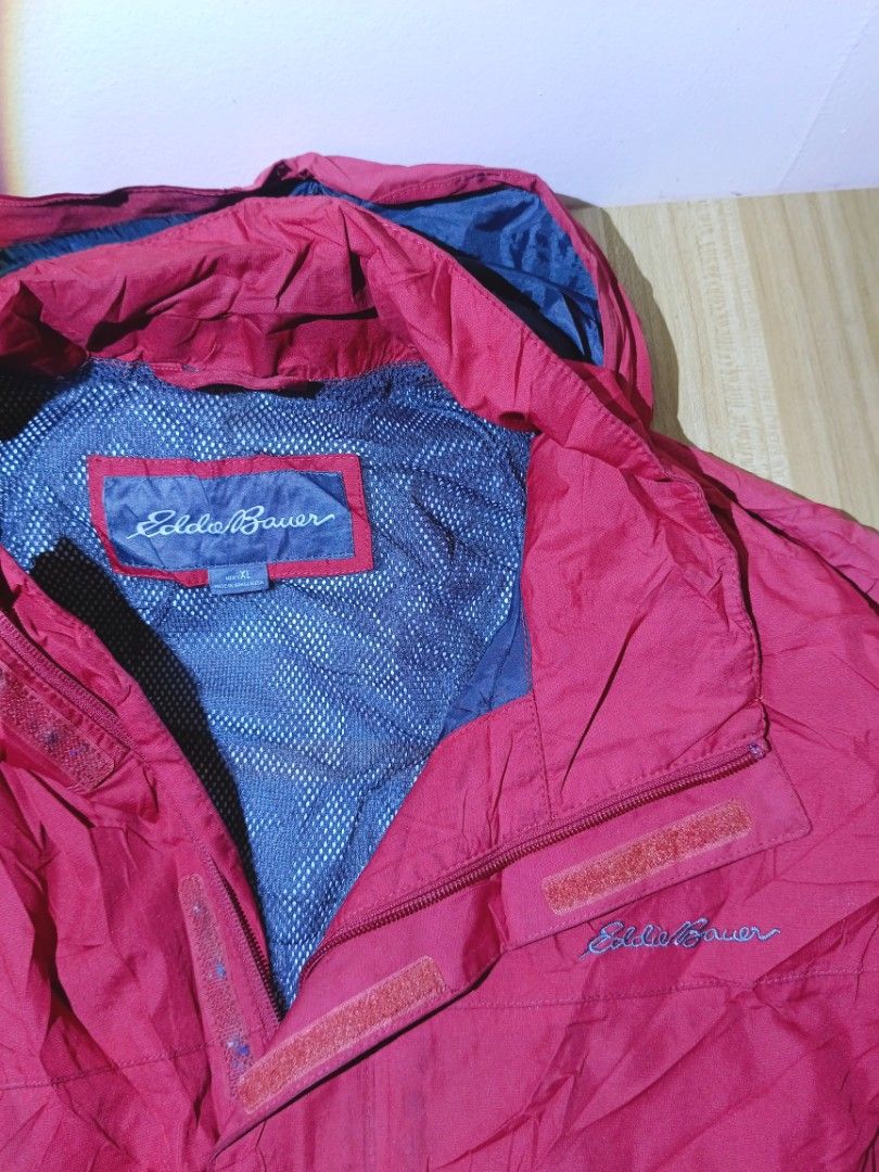 Eddie Bauer Red Hooded Waterproof Jacket (Category: Luxury Apparel) located in Bayambang. Submitted by meowww1819 (Listing ID 1461390964, Image 3). Description: - Red Eddie Bauer Jacket - Size XL - Hooded design - Zipper and velcro closure for secure fit - Breathable mesh lining - Ideal for outdoor activities and adventures 💌 DM me for more info.