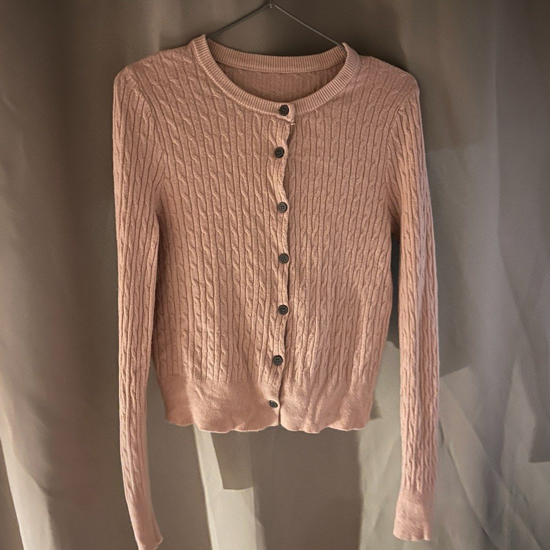 Embroidered Knitted Longsleeves (Category: Longsleeves) located in Manila. Submitted by lovedbygela19 (Listing ID 1461559350, Image 1). Description: - m and has a stretchable fabric - comfy - rfs: funding my internship ◡̈.