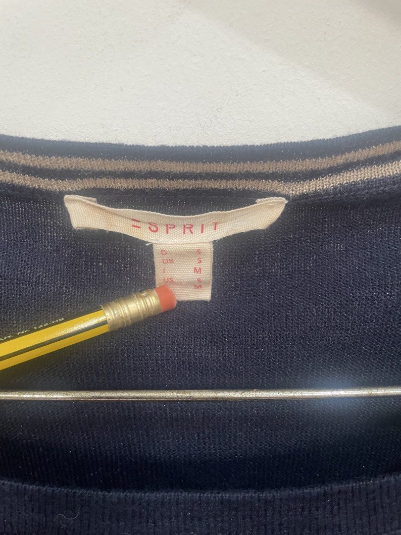 Esprit Navy Blue Long Sleeve Sweater (Category: Longsleeves) located in Las Pinas. Submitted by qcleopatrastrove (Listing ID 1461335358, Image 2). Description: *Comfortable and versatile for everyday wear *Easy to pair with jeans or skirts *With worn photo if requested Please manage your expectations. Thank you.🤎.