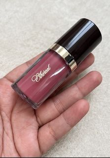 (Category: ) located in . Submitted by simplydecluttering_makeup (Listing ID 1461354003, Image 1). Description: .
