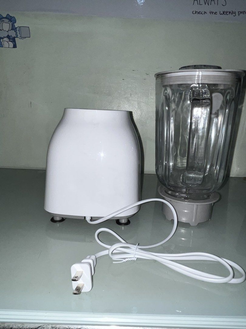 Eureka Electric Blender 1.5L (Category: Juicers, Blenders & Grinders) located in Pasig City. Submitted by jc_mag (Listing ID 1461512115, Image 3). Description: Selling a brand new Eureka Electric Blender with a heavy-duty glass pitcher. Unused and in perfect working condition. Brand: Eureka Model: EEB Series Electric Blender 1.5L Color: White / Light Grey Base Features: Heavy-duty, easy-clean glass jar pitcher 2-speed settings + Pulse function fo