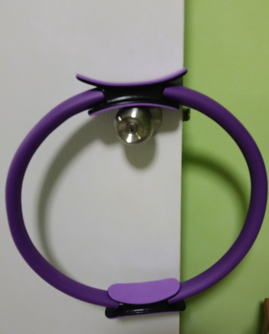Exercise Ring (Category: Toning & Stretching Accessories) located in Singapore. Submitted by liveforest_23a03a (Listing ID 1461461833, Image 1). Description: - Vibrant purple exercise ring - Ideal for Pilates, yoga, and general fitness routines - Helps tone and strengthen muscles - Compact and easy to store.