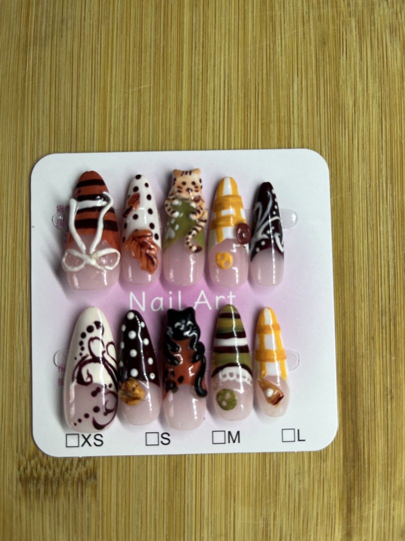 Fall cat hipper handmade press on nails (Category: Hands & Nails) located in Quezon City. Submitted by heavendeclutter (Listing ID 1461409432, Image 3). Description: .