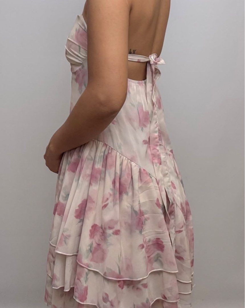 Fave Padded Fairycore Mini Dress (Category: Dresses) located in Pasig City. Submitted by wear_she_goes (Listing ID 1461339521, Image 2). Description: B:30-36” W:28-30” L:26” from armpit -self-tie, lined, heavy.