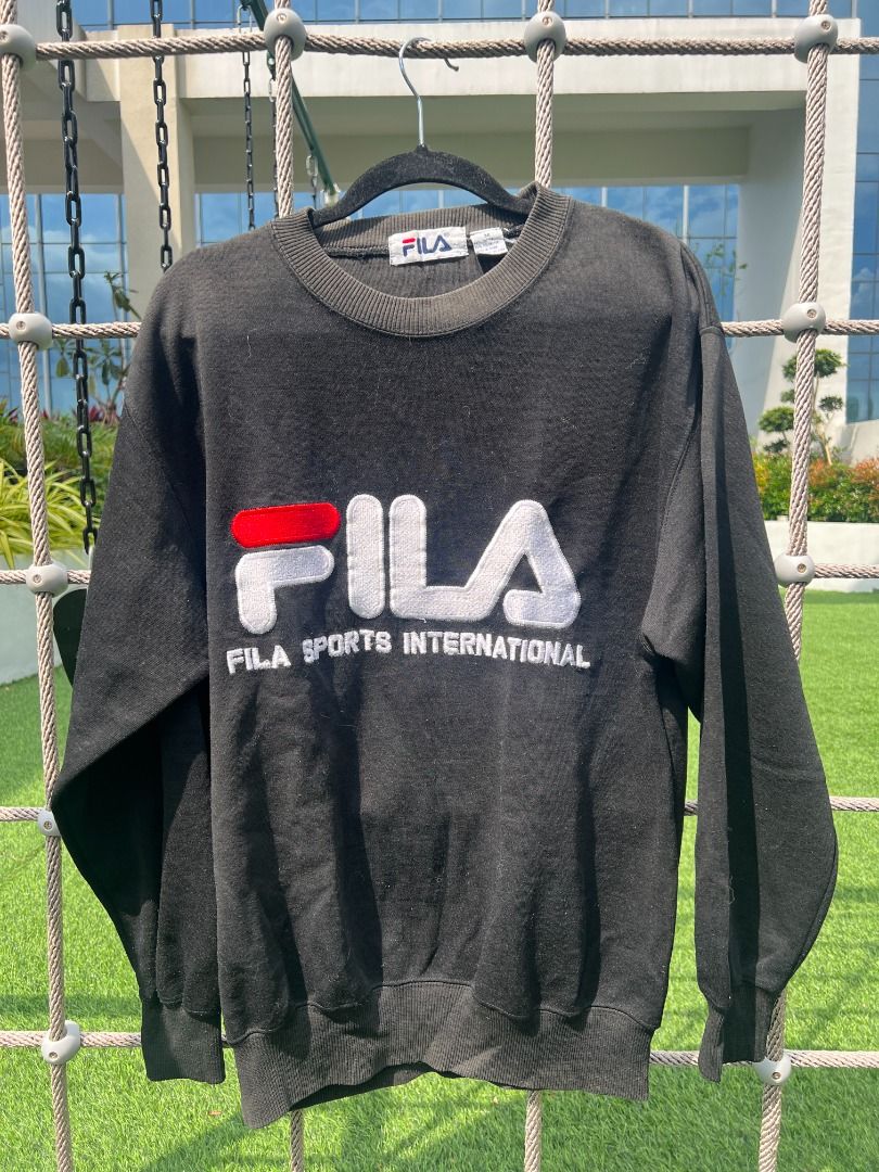 Fila Sweater (Category: Coats, Jackets and Outerwear) located in Manila. Submitted by xtelf (Listing ID 1461417665, Image 1). Description: .