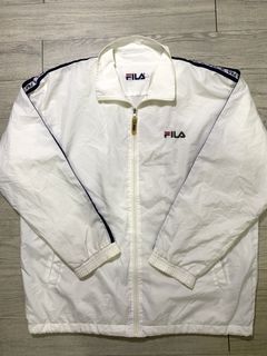 (Category: ) located in . Submitted by sgthriftmanila2.0 (Listing ID 1461456823, Image 1). Description: .