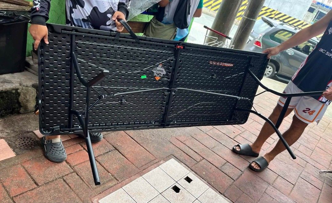 Foldable table black lifetime brand (Category: Tables & Sets) located in Manila. Submitted by dolorchris69891 (Listing ID 1461457759, Image 3). Description: Foldable table 4ft black lifetime Folding table 2950 Adjustable thick 6ft Black Lifetime Folding Table Adjustable (Thick) 3650.