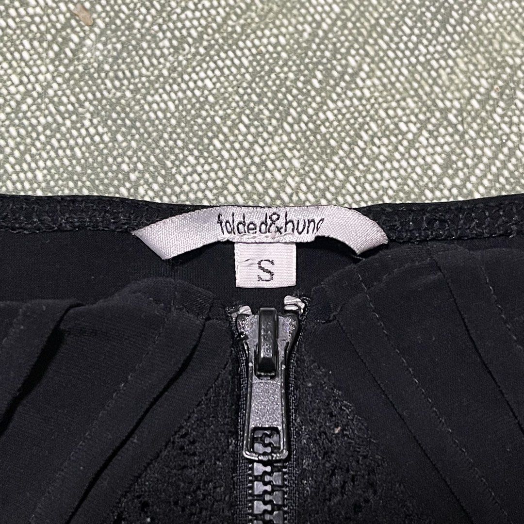 Folded & Hung Zip Up Corset Top (Category: Others Tops) located in Pasig City. Submitted by sirendiva_ (Listing ID 1461415712, Image 3). Description: - stretchable fabric - laced details - zippers still working - small sized top.