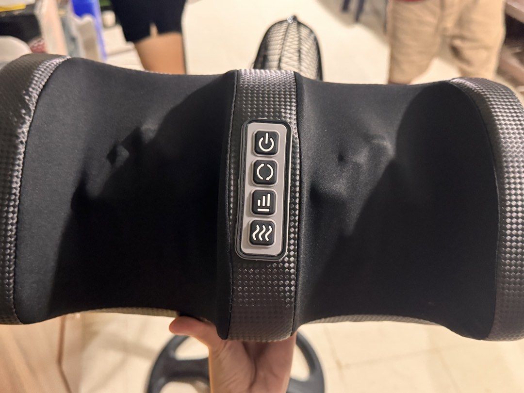 Foot Massager with Heat and Vibration (Category: Massage Devices) located in Obando. Submitted by Wintermelonzzzz (Listing ID 1461392209, Image 2). Description: - Shiatsu foot massager for ultimate relaxation. - Multiple deep tissue massage nodes. - Soothing heat and vibration settings. - Simple, easy-to-use controls. - Perfect for unwinding after a long day. - Comes with a power adapter..