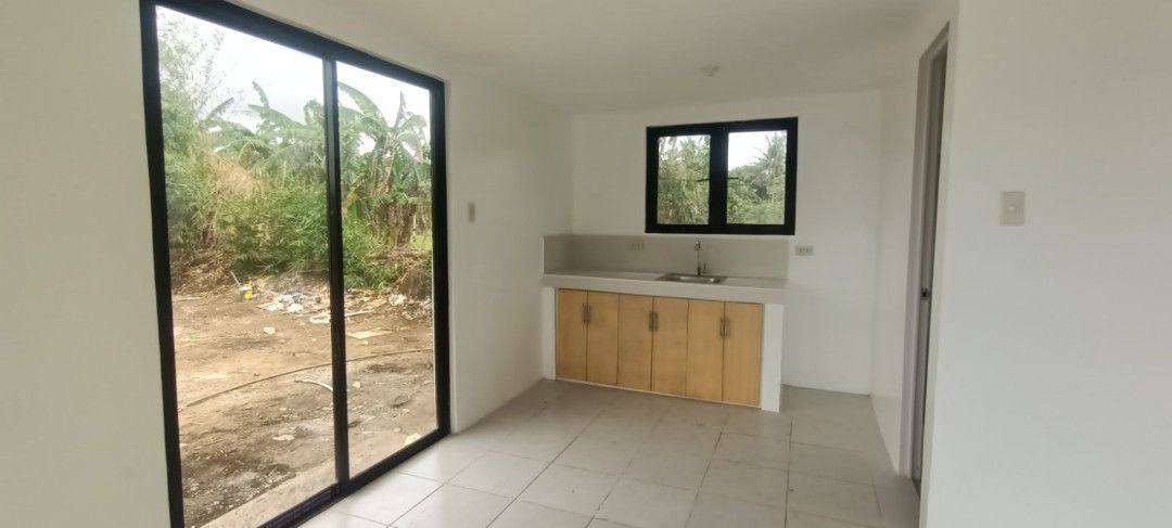 For rent or pasalo, 3BR House (Category: House & Lot) located in Santa Rosa. Submitted by schweinnoisu (Listing ID 1461512831, Image 2). Description: Location: Agapeya Towns Majada Out Canlubang Calamba Laguna 3BR, 1TR Lot Area: 70sqm; Floor area: 50sqm with car port for 2 newly turned-over unit accessible to schools, church, restaurants, supermarket and the likes Rent: 12k per month If interested for pasalo, PM for details.