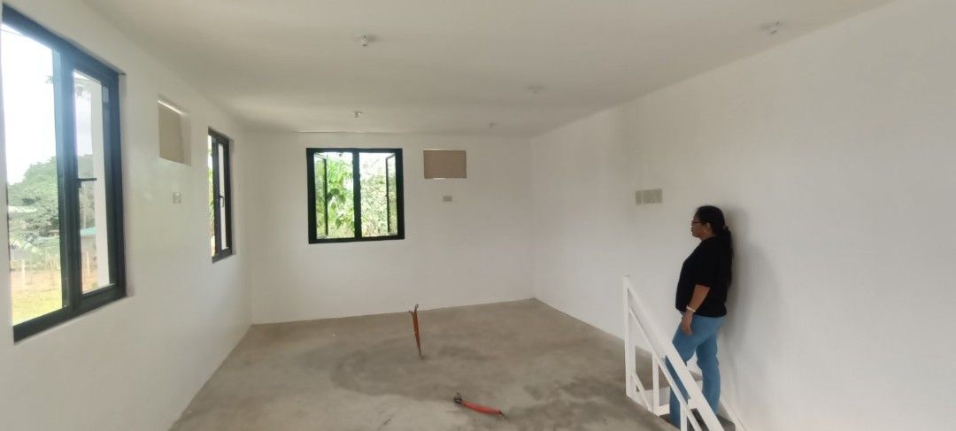 For rent or pasalo, 3BR House (Category: House & Lot) located in Santa Rosa. Submitted by schweinnoisu (Listing ID 1461512831, Image 3). Description: Location: Agapeya Towns Majada Out Canlubang Calamba Laguna 3BR, 1TR Lot Area: 70sqm; Floor area: 50sqm with car port for 2 newly turned-over unit accessible to schools, church, restaurants, supermarket and the likes Rent: 12k per month If interested for pasalo, PM for details.