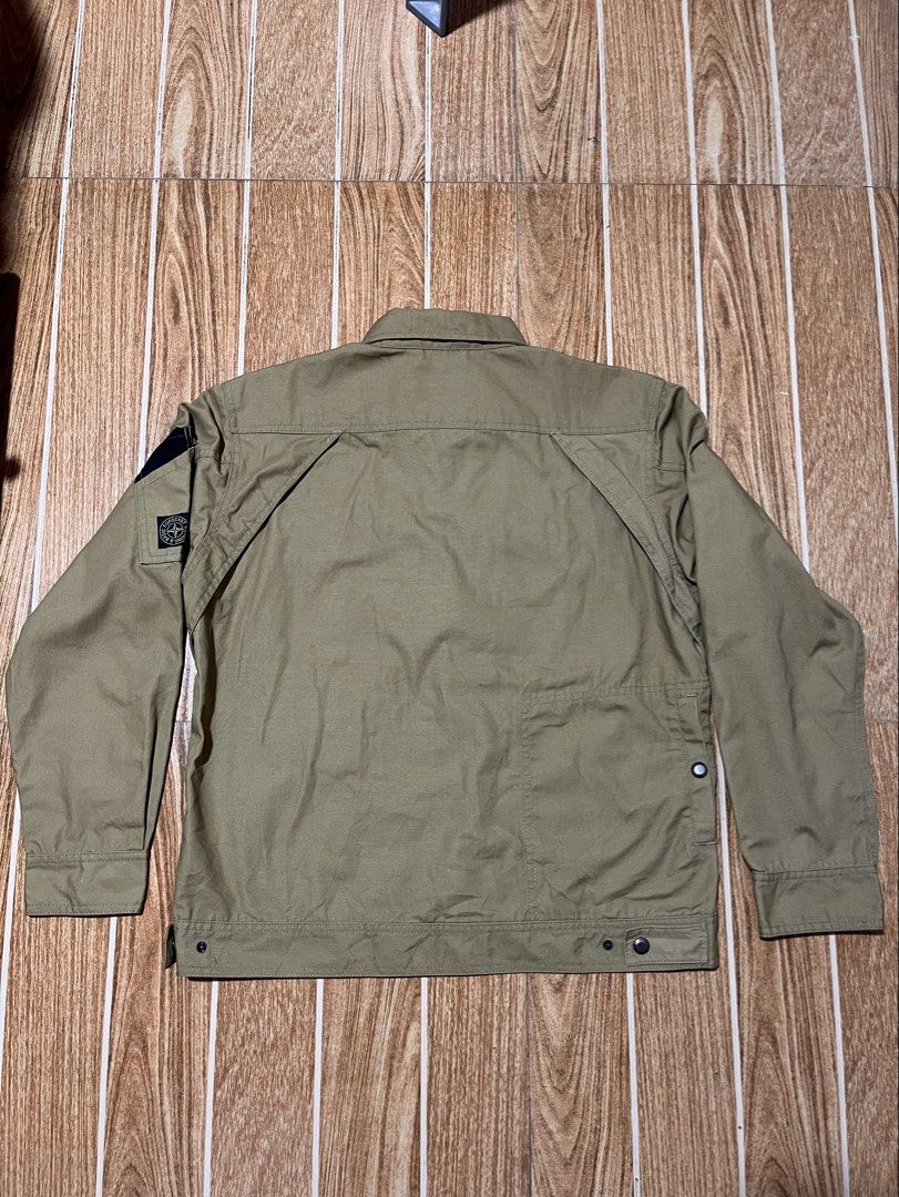Forecast Basic Working Jacket (Category: Coats, Jackets and Outerwear) located in Lucena. Submitted by mjaothrift (Listing ID 1461415872, Image 2). Description: Forecast Basic Working Jacket Heavy cotton jacket Multi-pockets Size Medium to Large No issue, like new condition .