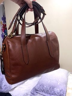(Category: ) located in . Submitted by taypreloved (Listing ID 1461469127, Image 1). Description: .