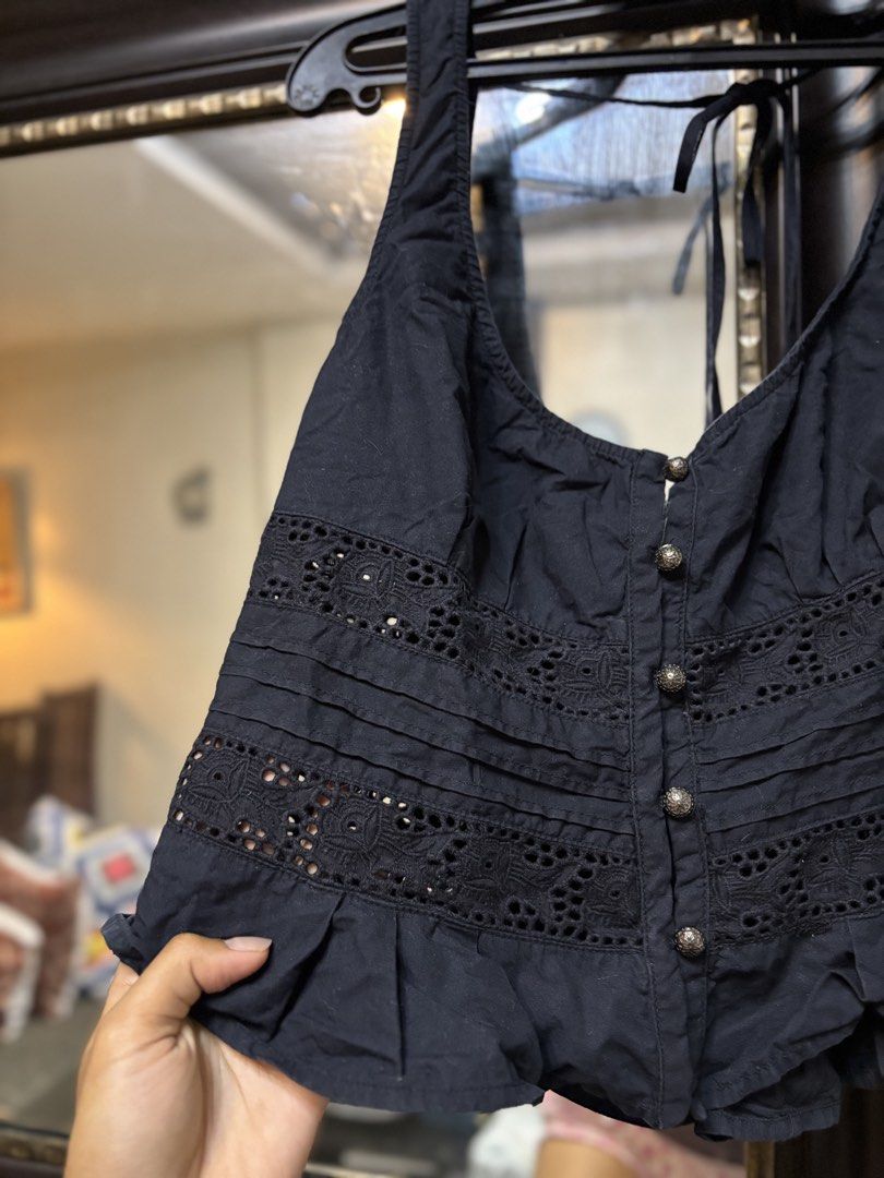 Free People Corset Lace Top (Category: Others Tops) located in Manila. Submitted by maurisio (Listing ID 1461396014, Image 3). Description: .