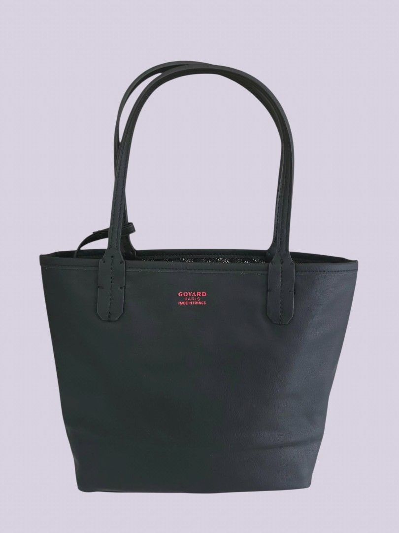 G0yård Bag reversible with Pouch (Category: Tote Bags) located in Caloocan City. Submitted by love.purse (Listing ID 1461441979, Image 1). Description: - N.G.A. - from 🇯🇵 ukay - used G0yård reversible tote small - Includes matching pouch - Iconic and durable G0yårdine canvas - Spacious interior - Ideal for everyday use or travel - Made in France.