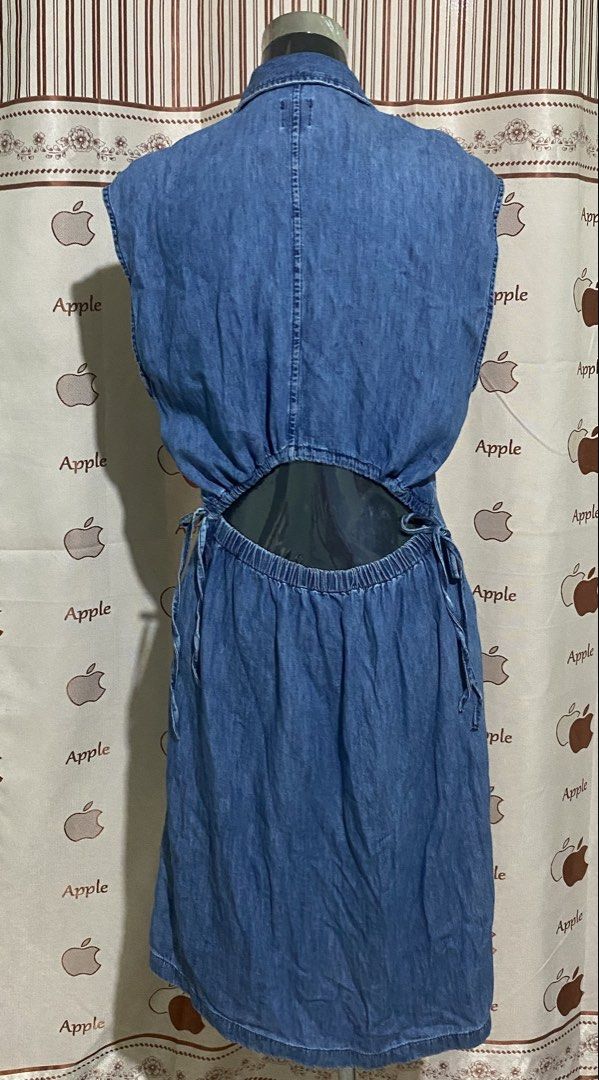 GAP denim Dress size Medium (Category: Dresses) located in San Jose del Monte. Submitted by maharlikacloset (Listing ID 1461449417, Image 2). Description: .