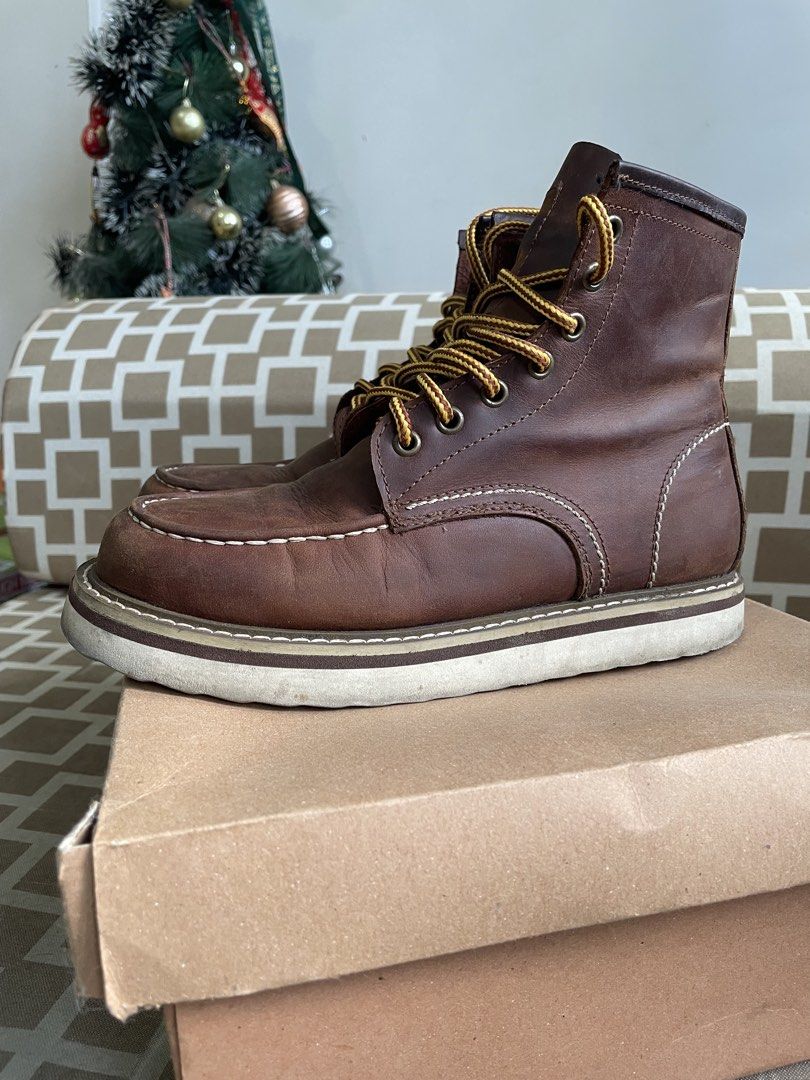 Genuine Leather Boots HANDCRAFTED (Category: Boots) located in Quezon City. Submitted by QuintinZam (Listing ID 1461400953, Image 3). Description: - Genuine Leather - Handcrafted - Fits 22.5 cm length foot and below (~6 US) RFS: no longer used, decluttering.