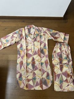 (Category: ) located in . Submitted by greatsellertodealwith (Listing ID 1461354394, Image 1). Description: .