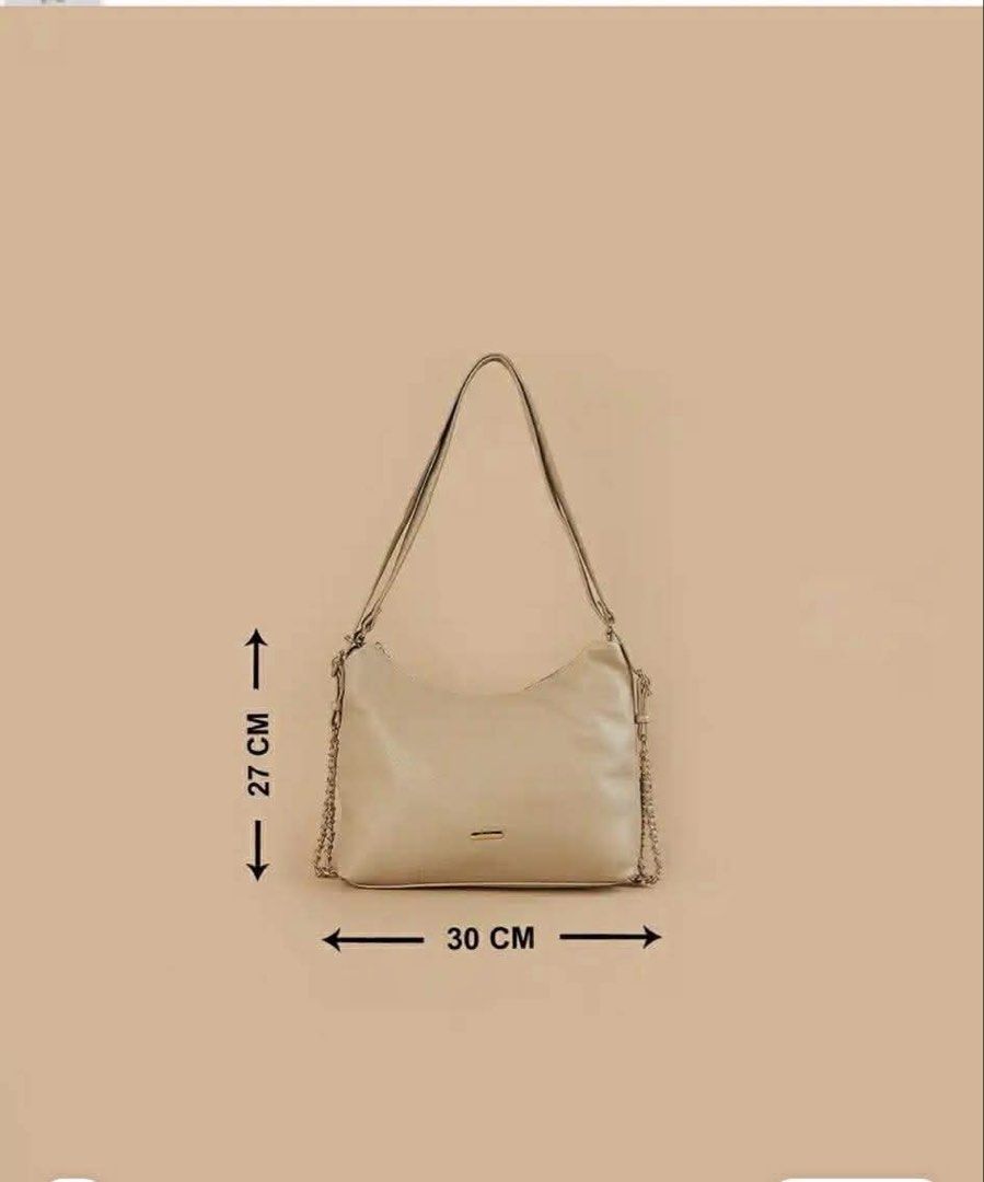 Ginger UAE brand nude shoulder bag (Category: Shoulder Bags) located in Mandaluyong City. Submitted by splashfashion.ph (Listing ID 1461336274, Image 3). Description: .