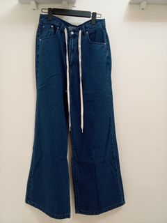 （分類：）位於 。 由 minime.cat 提交（商品編號 1461393161，圖片 1）。簡介： 。