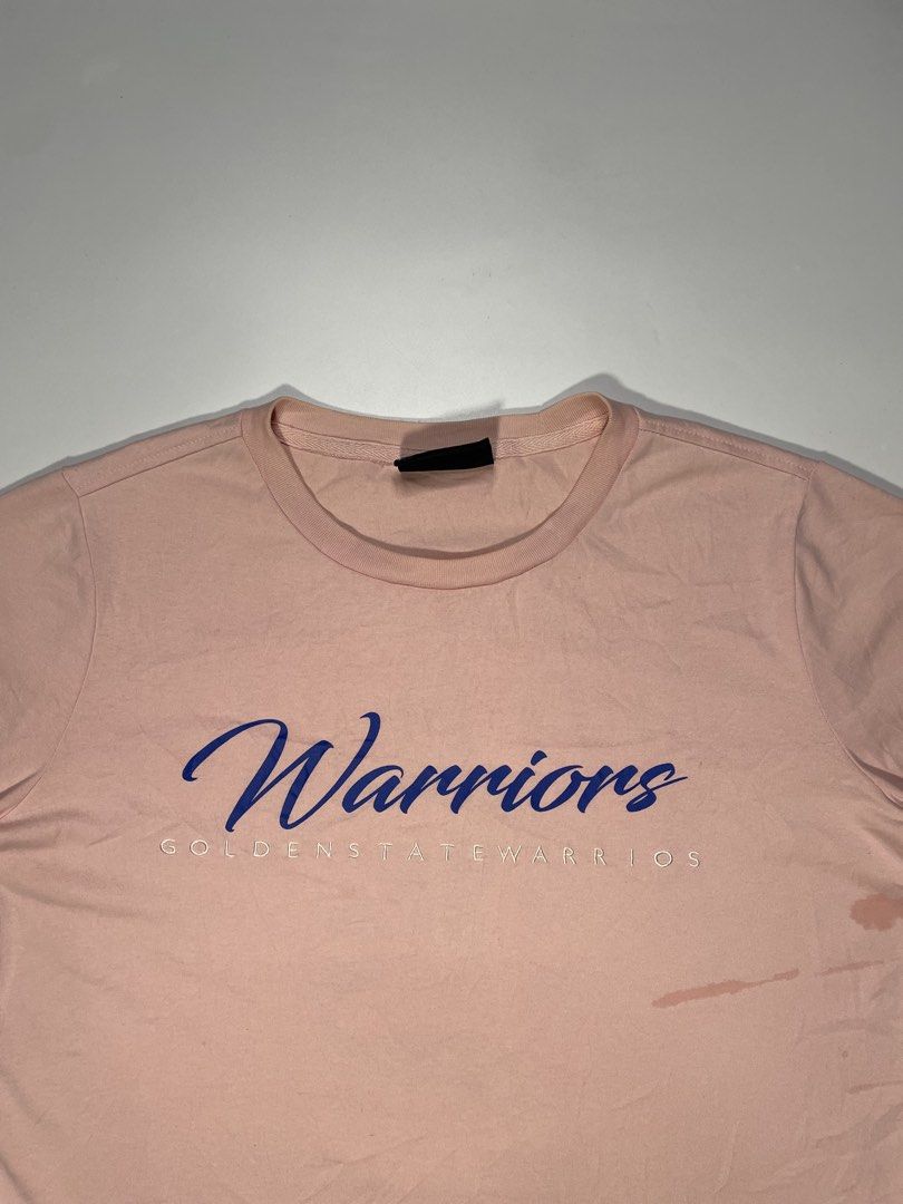 Golden State Warriors NBA Shirt (Category: Shirts) located in Dasmarinas. Submitted by just_find_castleton (Listing ID 1461395632, Image 3). Description: Golden State Warriors NBA Shirt Size: S Dimension: Width - 19 Length - 23 Condition - 9/10 -Check pics -1-2 days reservation only -Flakers/Bogus will be posted -Add sf -This is thrift item please manage your expectations..