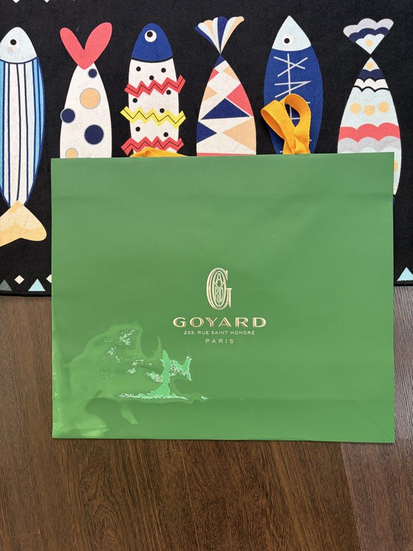 Goyard paperbag (Category: Tote Bags) located in Manila. Submitted by urbanwear (Listing ID 1461334219, Image 1). Description: .