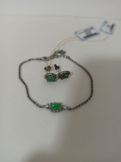 (Category: ) located in . Submitted by jewellerywork (Listing ID 1461400989, Image 1). Description: .